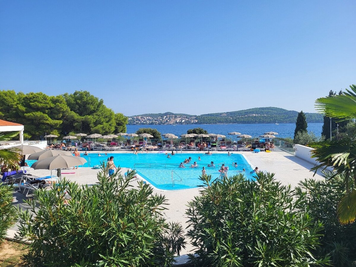 HOTEL MEDENA SUN - Lodging Reviews (Donji Seget, Croatia)