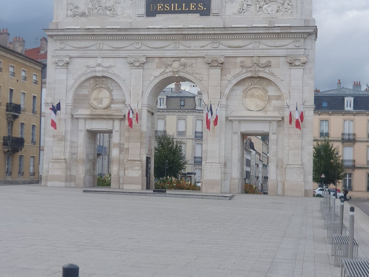 Nancy. Les touristes viennent de partout : le petit train