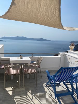 SCIROCCO APARTMENTS - Updated 2023 Prices & Hotel Reviews (Fira, Greece)