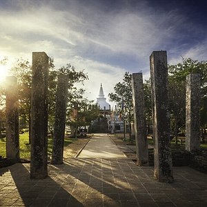 Jaya Sri Maha Bodhi – Anuradhapura, Sri Lanka - Atlas Obscura