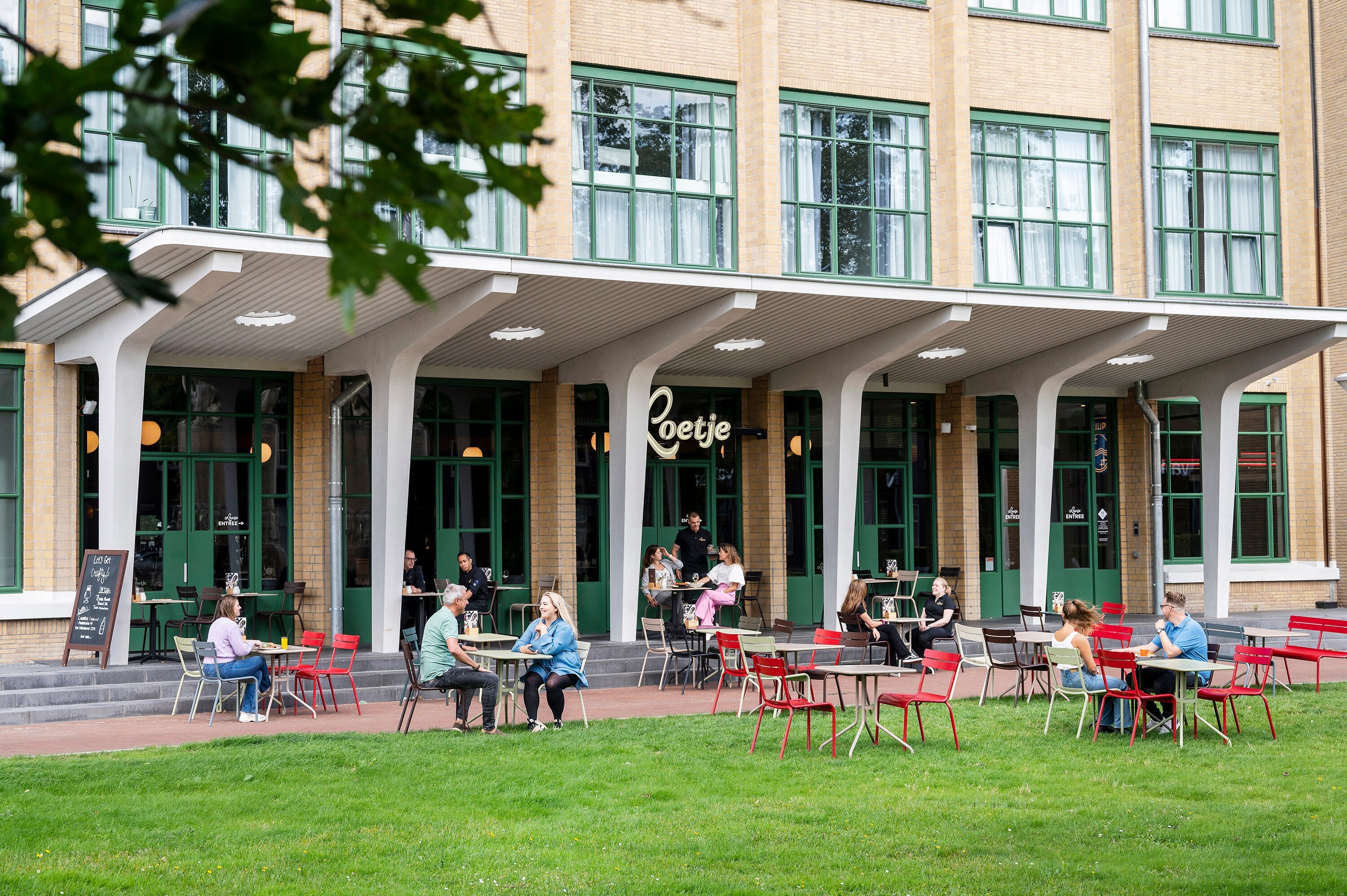 LOETJE EINDHOVEN - Restaurant Avis, Numéro De Téléphone & Photos ...