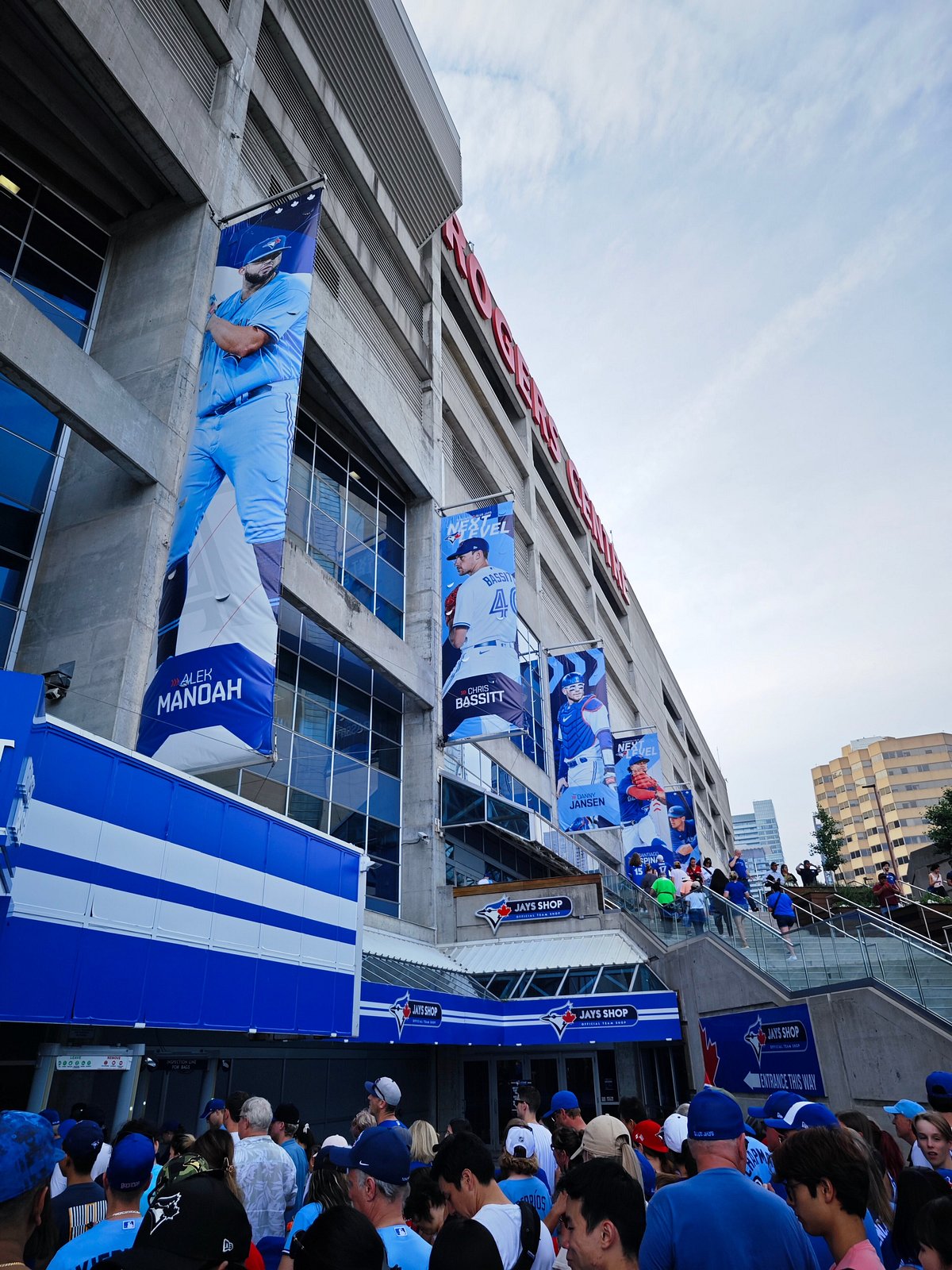 store rogers centre