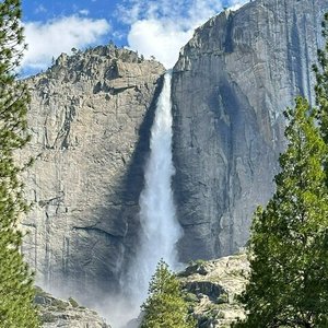 Ventura County waterfall closed after crowds trash area - Los Angeles Times