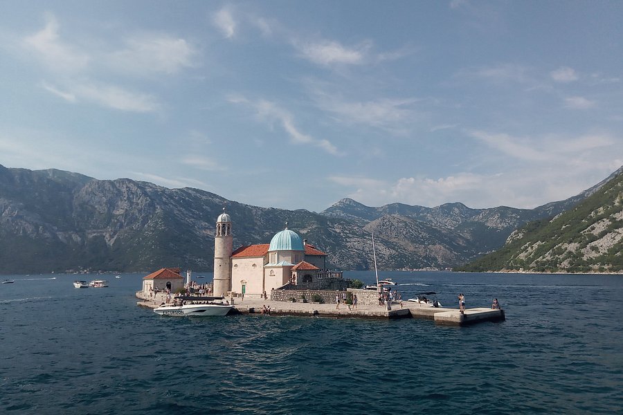 montenegro cruising travel agency