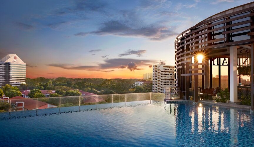 Infinity Pool 