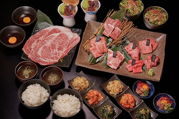 https://dynamic-media-cdn.tripadvisor.com/media/photo-o/2a/40/44/ec/takibiya-premium-wagyu.jpg?w=600&h=-1&s=1