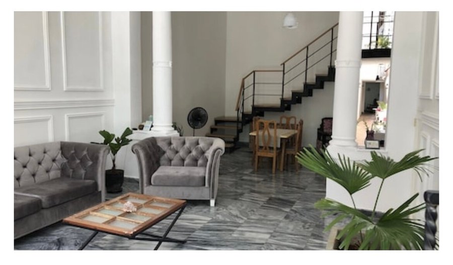 Salon
