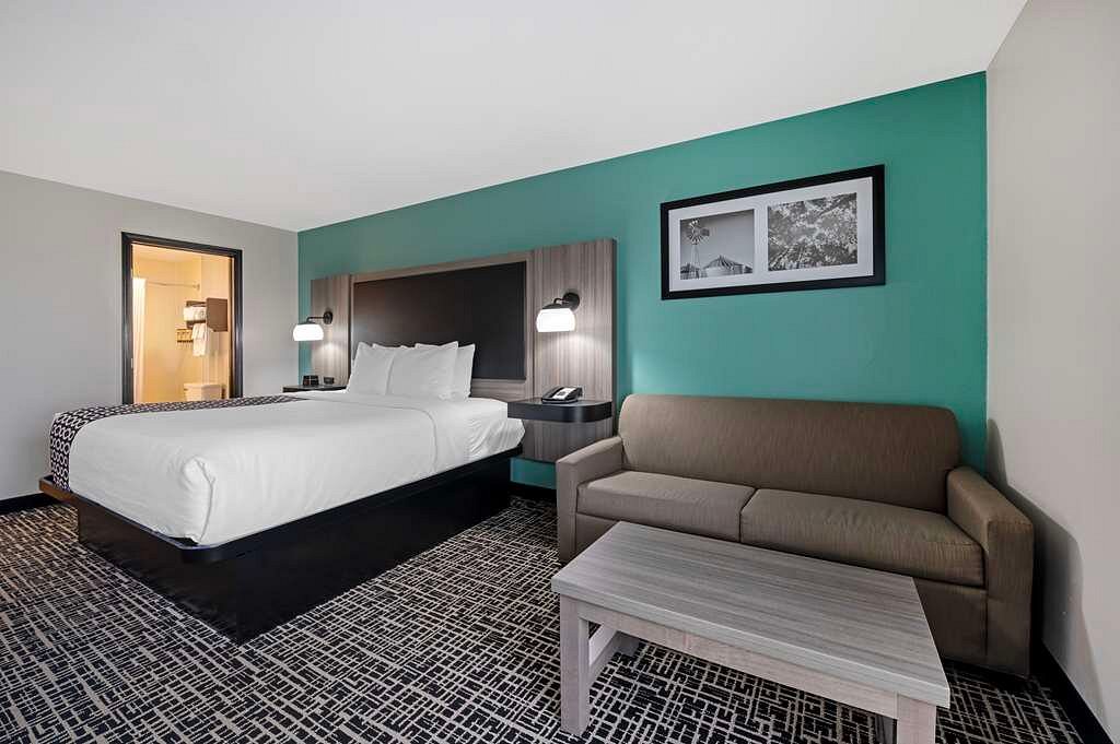 BEST WESTERN PLUS GREENWOOD/INDY SOUTH INN $125 ($̶1̶4̶1̶) - Updated 2024  Prices & Hotel Reviews - IN