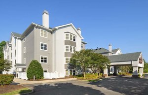 Hampton Inn & Suites Newport News (Oyster Point) in Newport News