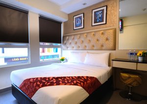 Room & Suite