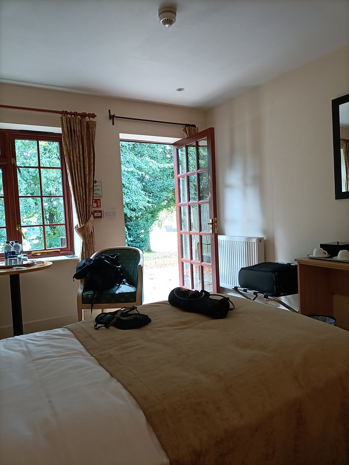 DONNINGTON GROVE HOTEL Updated 2024 Prices, Reviews