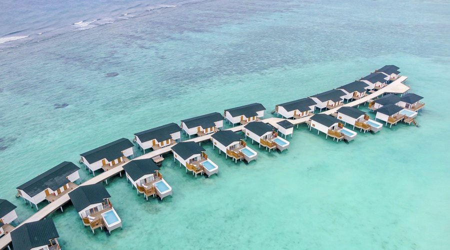 Lagoon Villa/Suites Pool