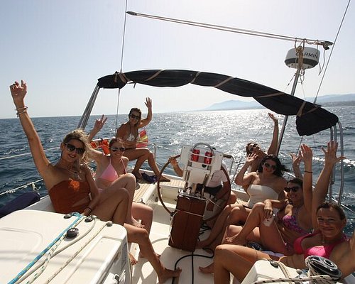 Marbella, Puerto Banus And Estepona Motor Boat And Yacht Charter