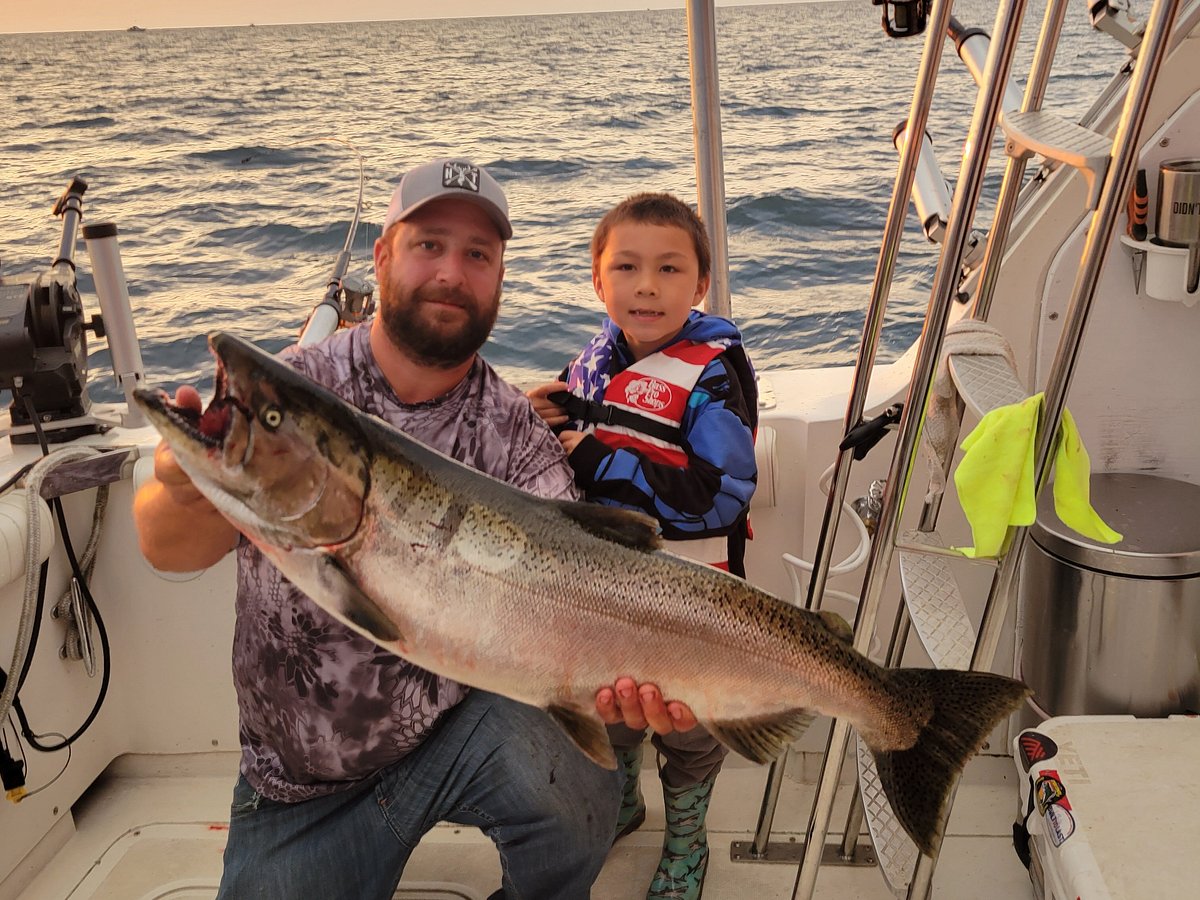 Lake Michigan Steelhead - Fin N' Fly Sportfishing