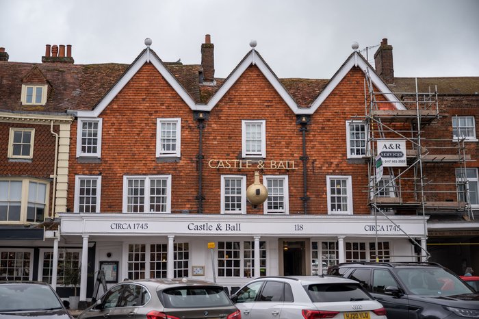 CASTLE & BALL HOTEL (Marlborough, UK - Angleterre) - tarifs 2025