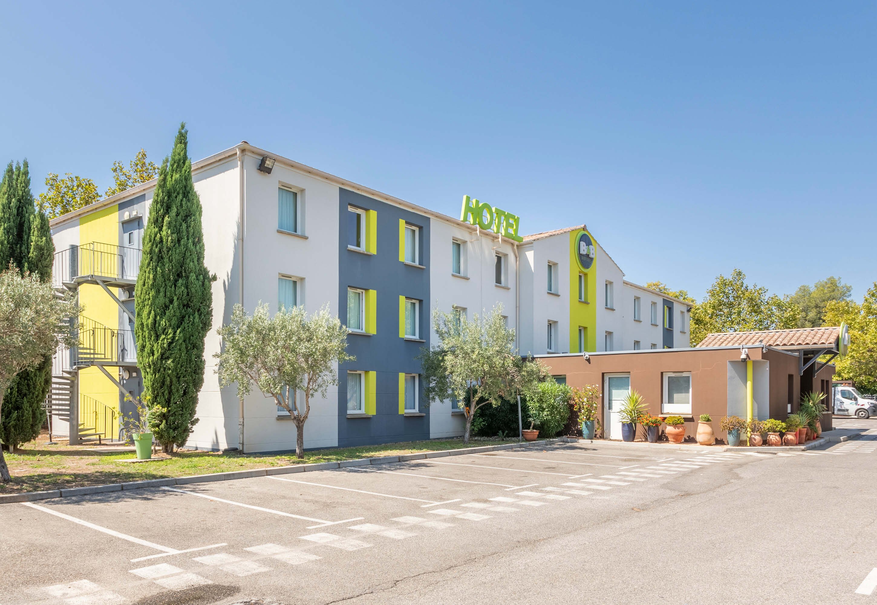 B&B HOTEL TOULON OLLIOULES : Tarifs 2024 Et 83 Avis