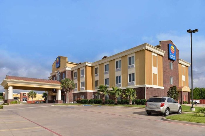 COMFORT INN & SUITES $94 ($̶1̶0̶2̶) - Updated 2024 Prices & Hotel ...