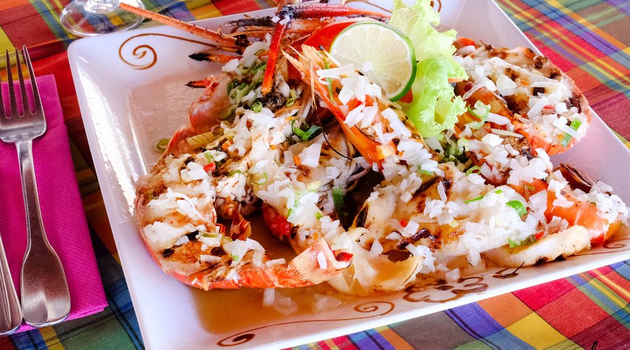 Trilogie de la mer (langouste,écrevisses et lambis grillés)