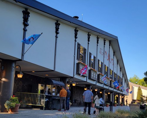 15 pinball machines in Santa Rosa to check out - The Oak Leaf