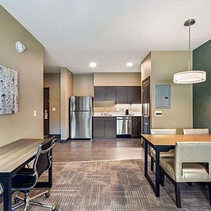 Best Western Plus Executive Residency Fillmore Inn in Colorado Springs