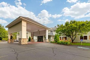 Best Western Plus Windjammer Inn & Conference Center in South Burlington