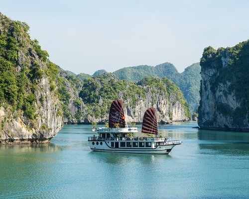 Halong Bay 1 Day Classic - Kevin's Travel Hanoi