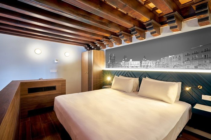 Tandem Torres De Cadiz Suites $109 ($̶3̶3̶9̶) - Updated 2023 Prices 