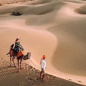 Exploring the Thar Desert in style