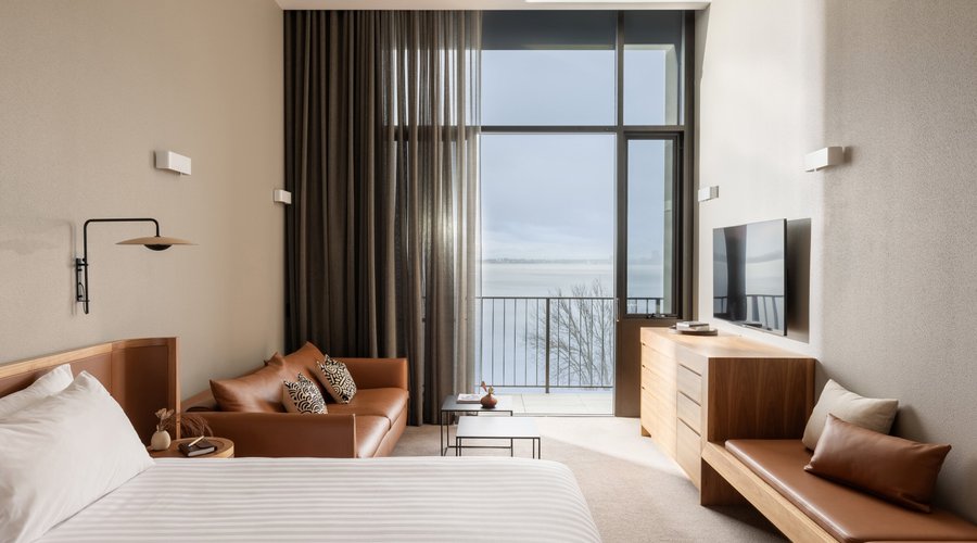 Wonil Hotel Perth - Premium King River View