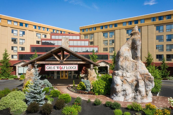 GREAT WOLF LODGE - BOSTON / FITCHBURG, MA - Resort Reviews, Photos ...