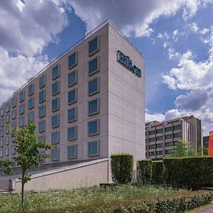 Hilton Geneva Hotel & Conference Centre in Le Grand Saconnex
