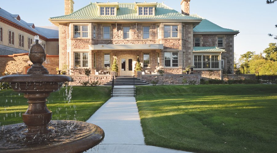 Fully restored Historic Rectory