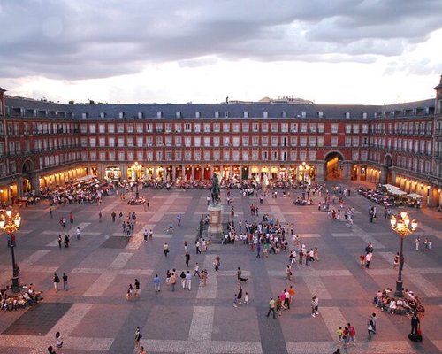 Madrid Virtual Tour - Spanish Inquisition, Puerta del Sol, Plaza Mayor