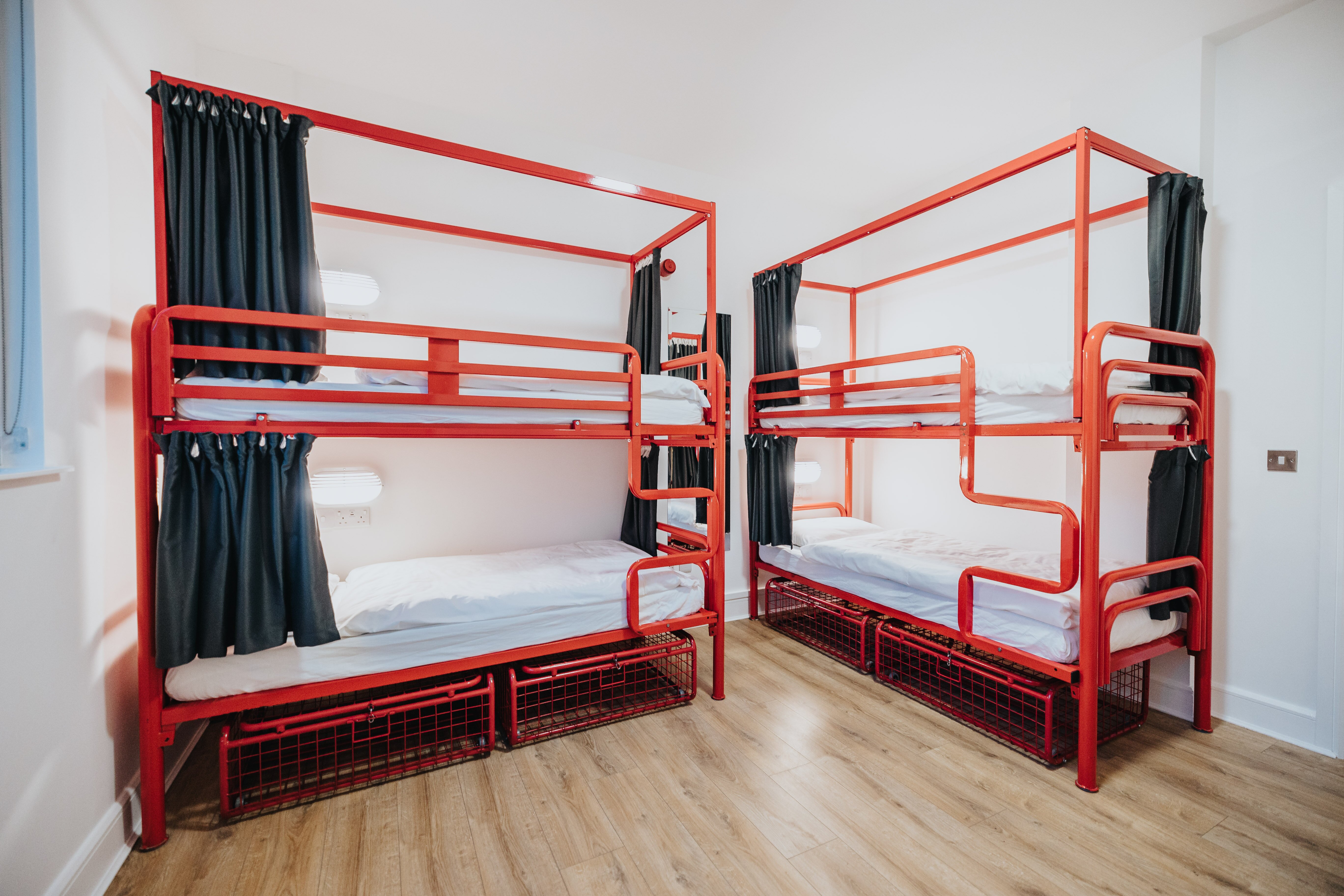 Snoozles Tourist Hostel: Your Ultimate Guide to Budget Travel in Galway, Ireland