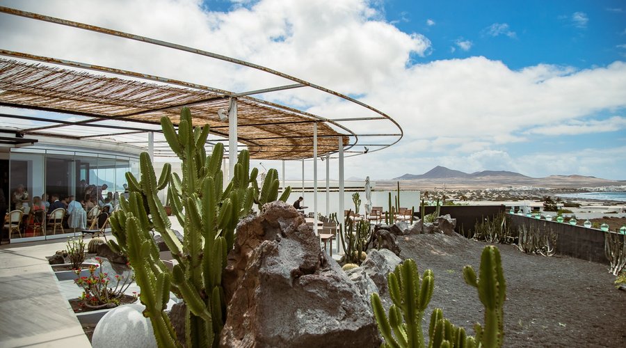Bodas en Dunas de Famara