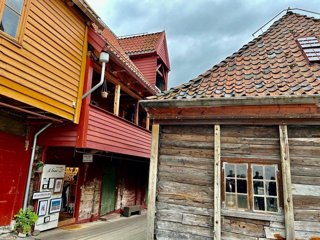 Bergenhus Fortress in Bergen - One of Norway's Oldest and Largest Fortresses  – Go Guides