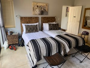 Room & Suite