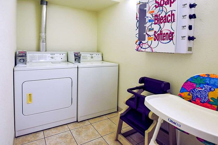 https://dynamic-media-cdn.tripadvisor.com/media/photo-o/2a/62/47/e7/guest-laundry-facilities.jpg?w=700&h=-1&s=1