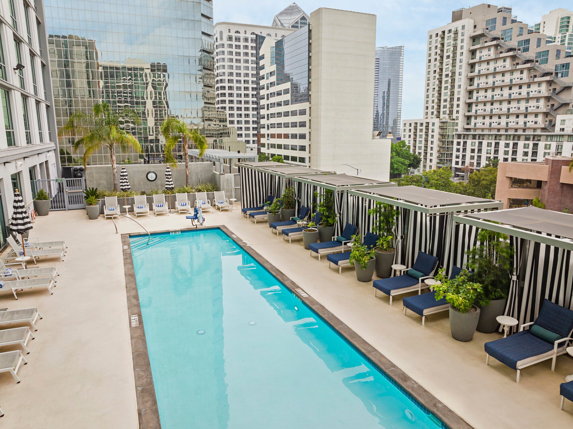 CARTE HOTEL SAN DIEGO DOWNTOWN CURIO COLLECTION BY HILTON