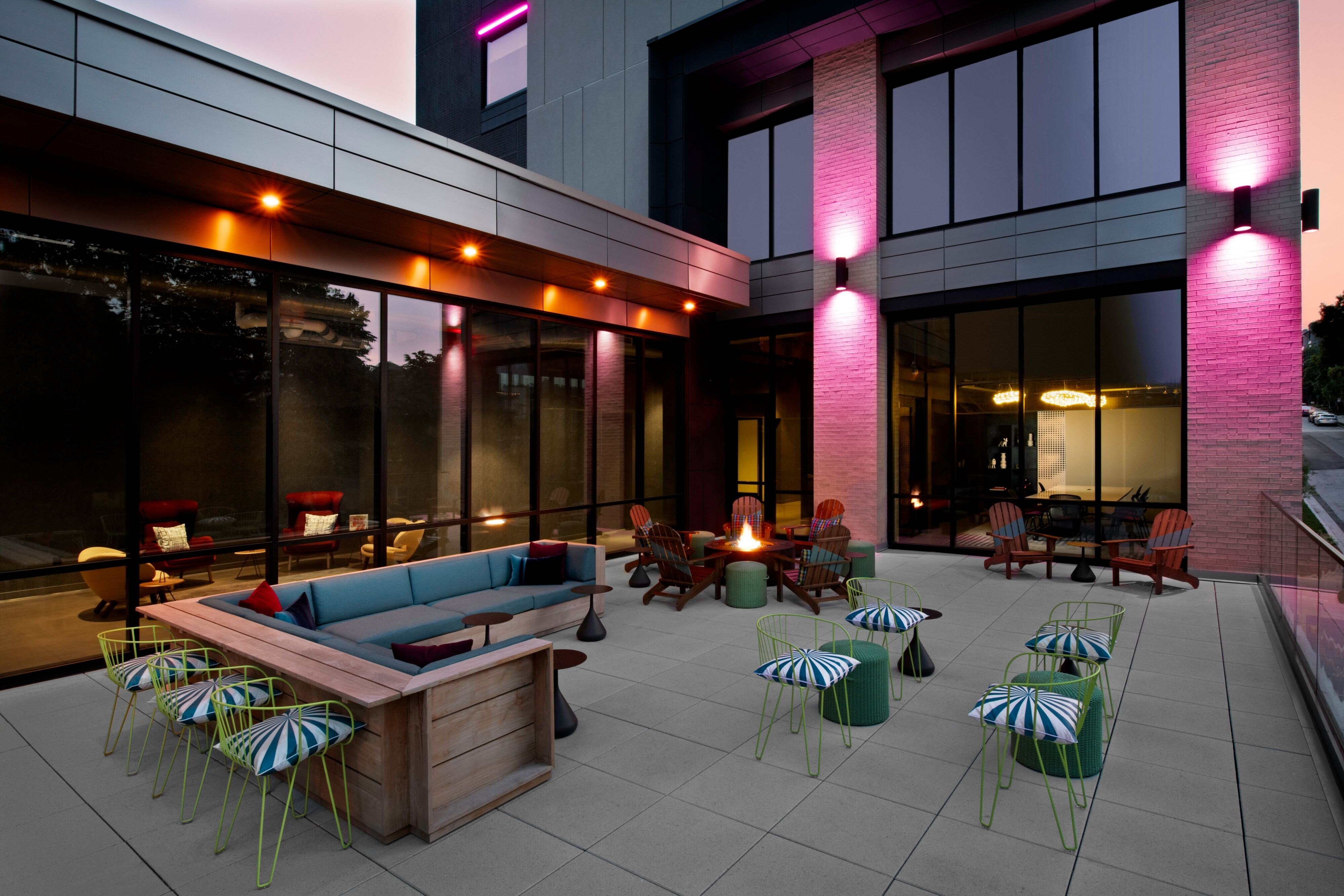 ALOFT KANSAS CITY COUNTRY CLUB PLAZA $101 ($̶1̶2̶9̶) - Updated 2023 ...