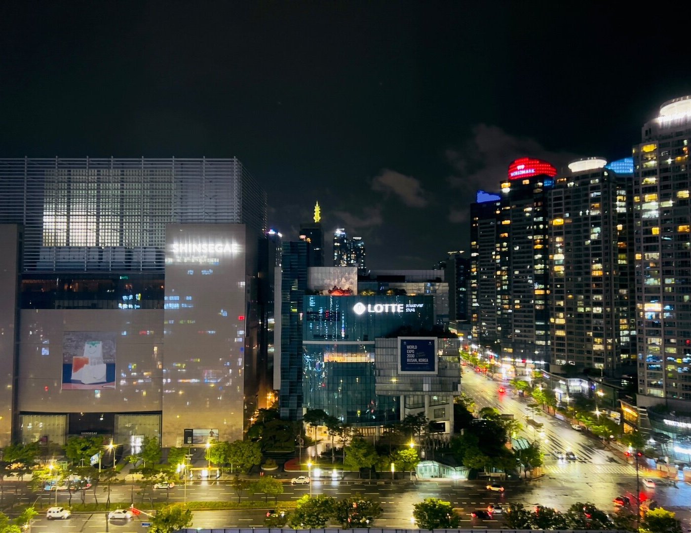 Centum Victoria Hotel image