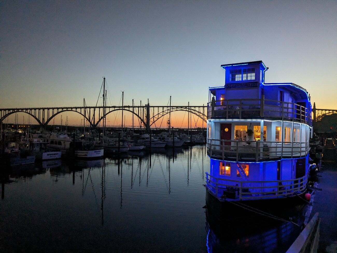 THE NEWPORT BELLE RIVERBOAT BED & BREAKFAST - Tripadvisor - Prices & B ...