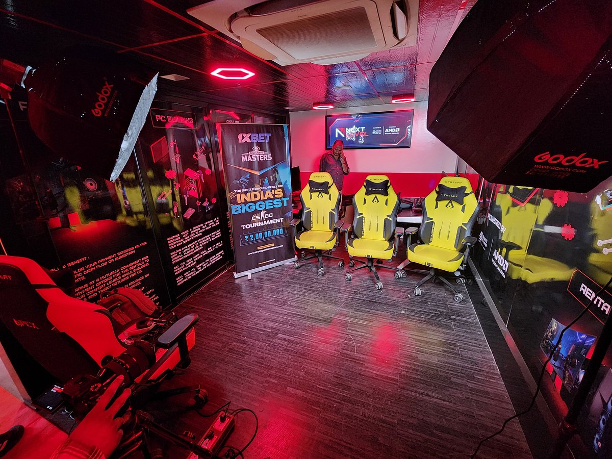 Next Level Gaming Cafe