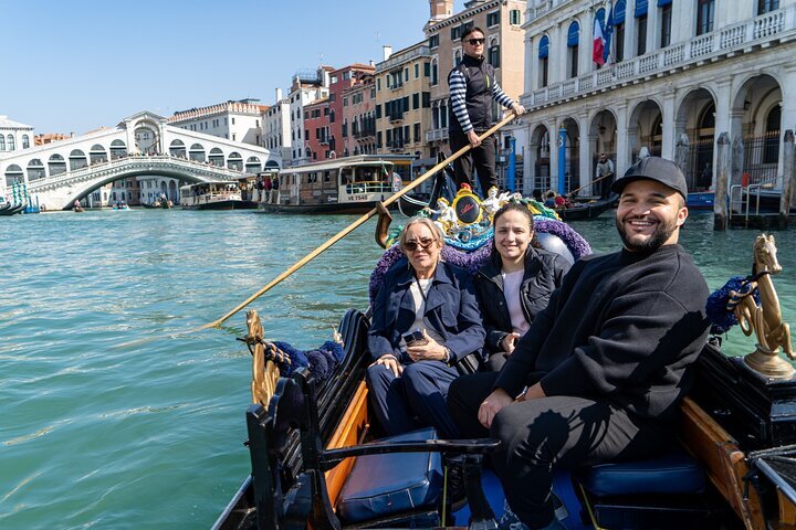 2024 Venedig An Einem Tag: Markusdom, Dogenpalast Und Gondelfahrt Zur ...