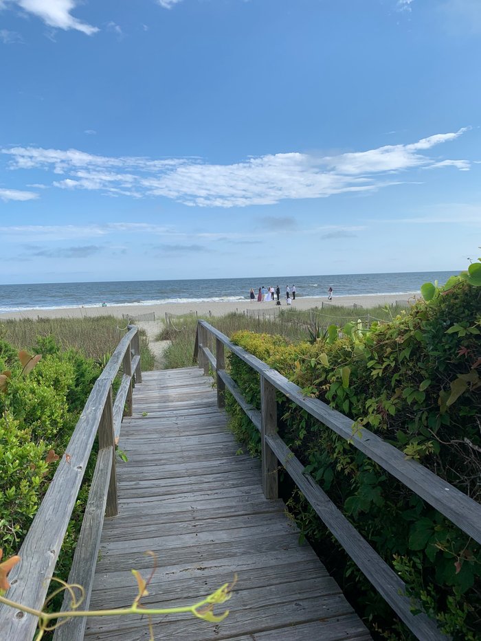 Alan Holden Vacations - UPDATED 2023 Reviews & Photos (Holden Beach, NC ...