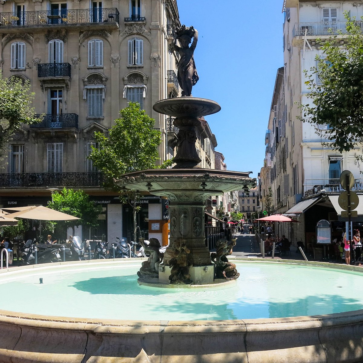 Fontaine D'eau De Table D'intérieur Rocky Falls Fontaine de table salon  créatif ornement d'eau chanceux bureau fontaine de bureau vue sur l'eau  Table