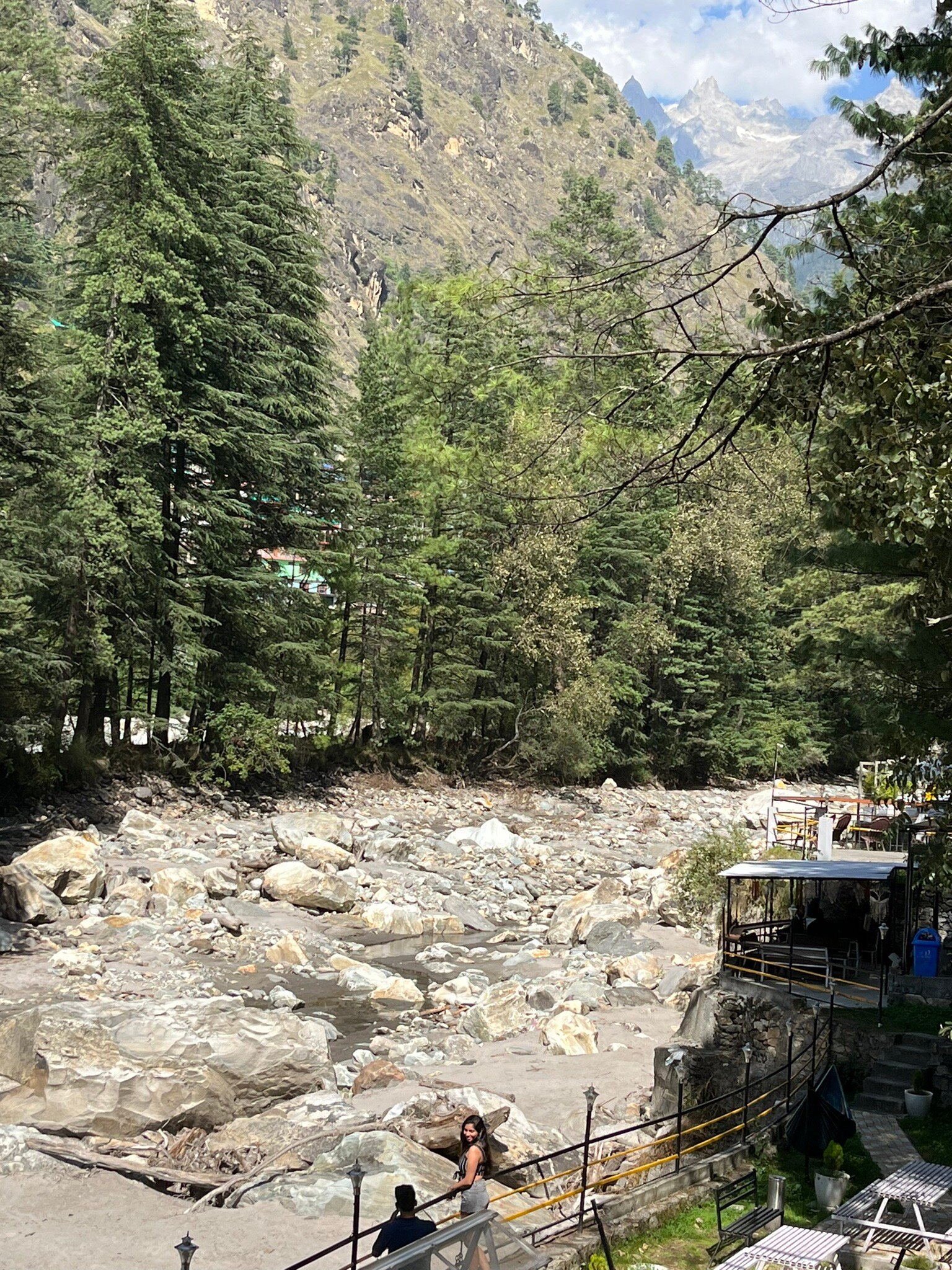 THE HOSTELLER KASOL, RIVERSIDE - Updated 2024 Prices & Hostel Reviews ...