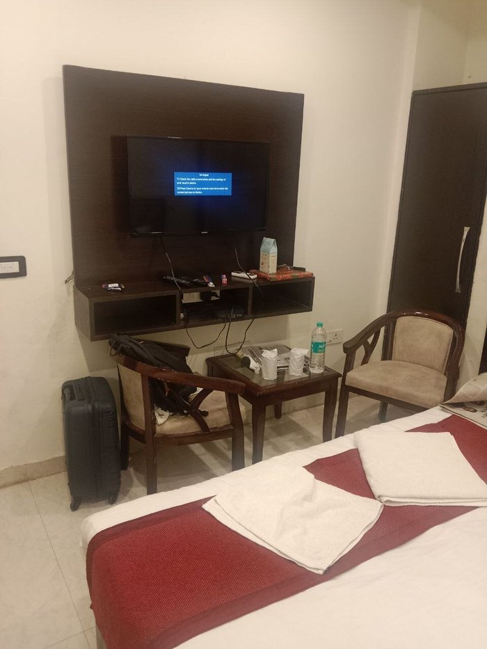 lycoris hotel zirakpur punjab