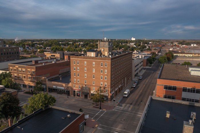 ALONZO WARD HOTEL & PLAZA - Prices & Reviews (Aberdeen, SD)