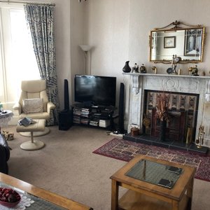 Relaxing sitting room 2